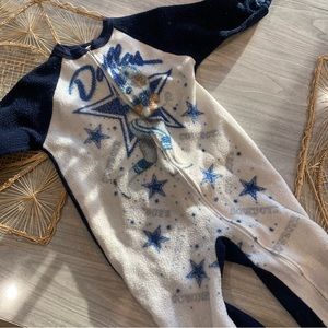 90s vintage - Dallas Cowboys one piece pajama NFL Kids brand